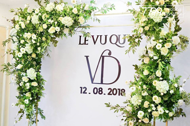 Trang trí đám cưới bằng hoa lụa thiết kế cực đẹp