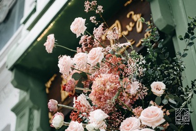 Đám cưới hoa sen & lồng đèn tại Nhà hàng Lục Thủy