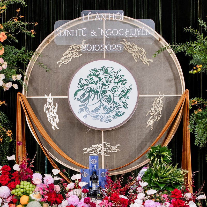 Decor cưới nón quai thao Đình Tú Ngọc Huyền