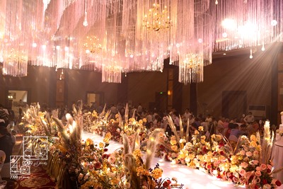 Đèn thả trần trang trí đám cưới hội trường - Điểm nhấn khó quên 