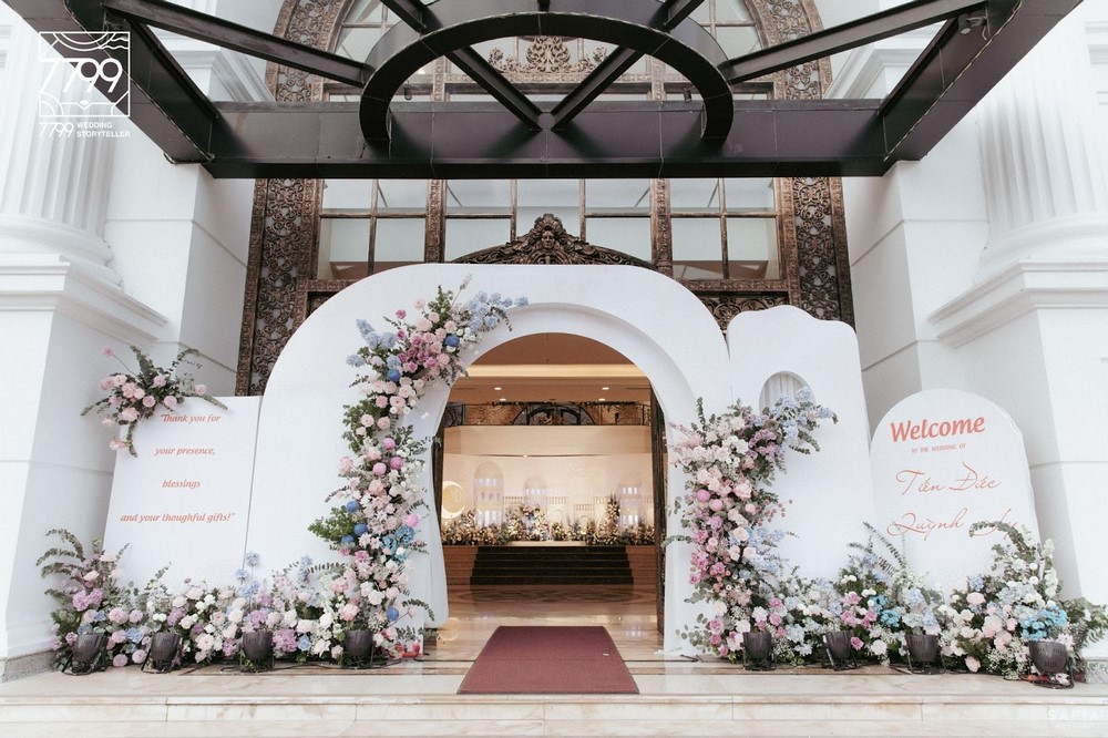 Tổ chức tiệc cưới Hà Nội tại Almaz Center