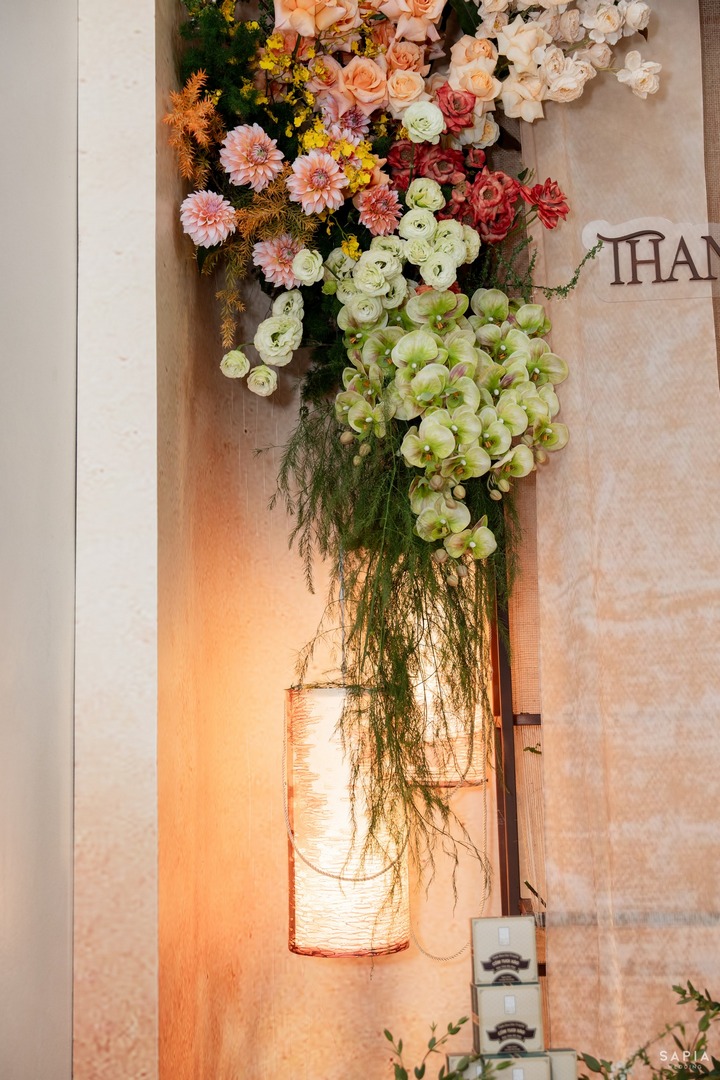 Decor đám cưới chủ đề tằm tơ