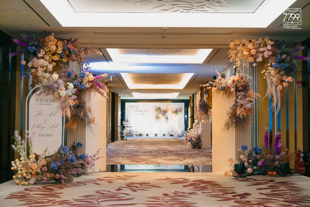Trang trí hội trường Lotte Hotel Hanoi Concept Ineffable Style