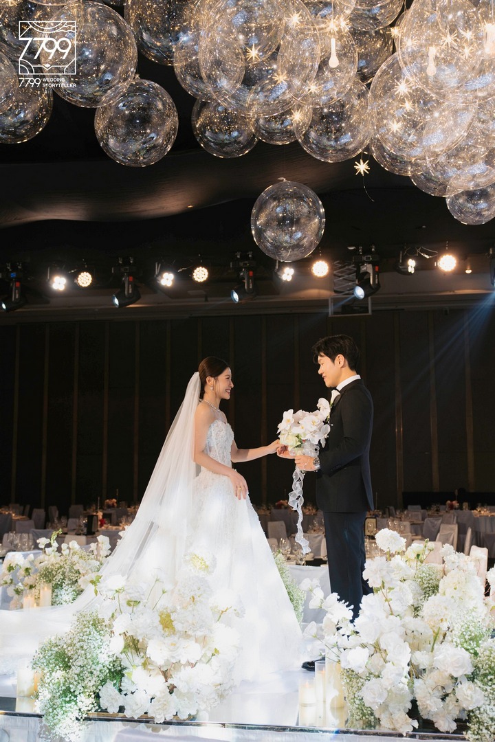 Cắm hoa tiệc cưới an toàn cho người dị ứng phấn