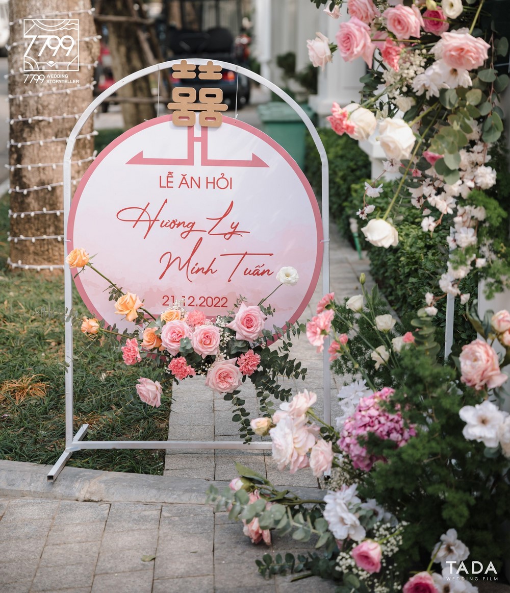 Biển Welcome cưới tone hồng - Trang trí đám cưới