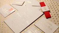 Các loại giấy in và kỹ thuật in thiệp cưới độc đáo